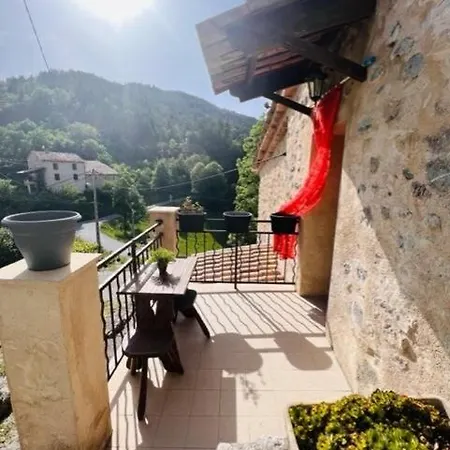 Maison De Village Provencale *