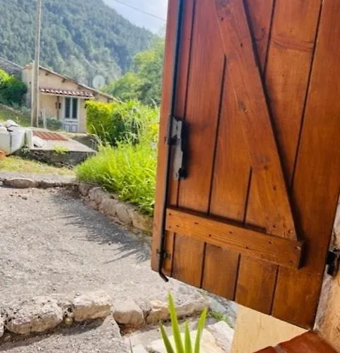 Maison De Village Provencale Ubraye